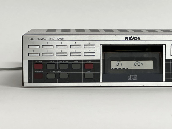 REVOX B-225